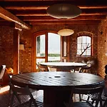 Dom Przemian Holiday home *